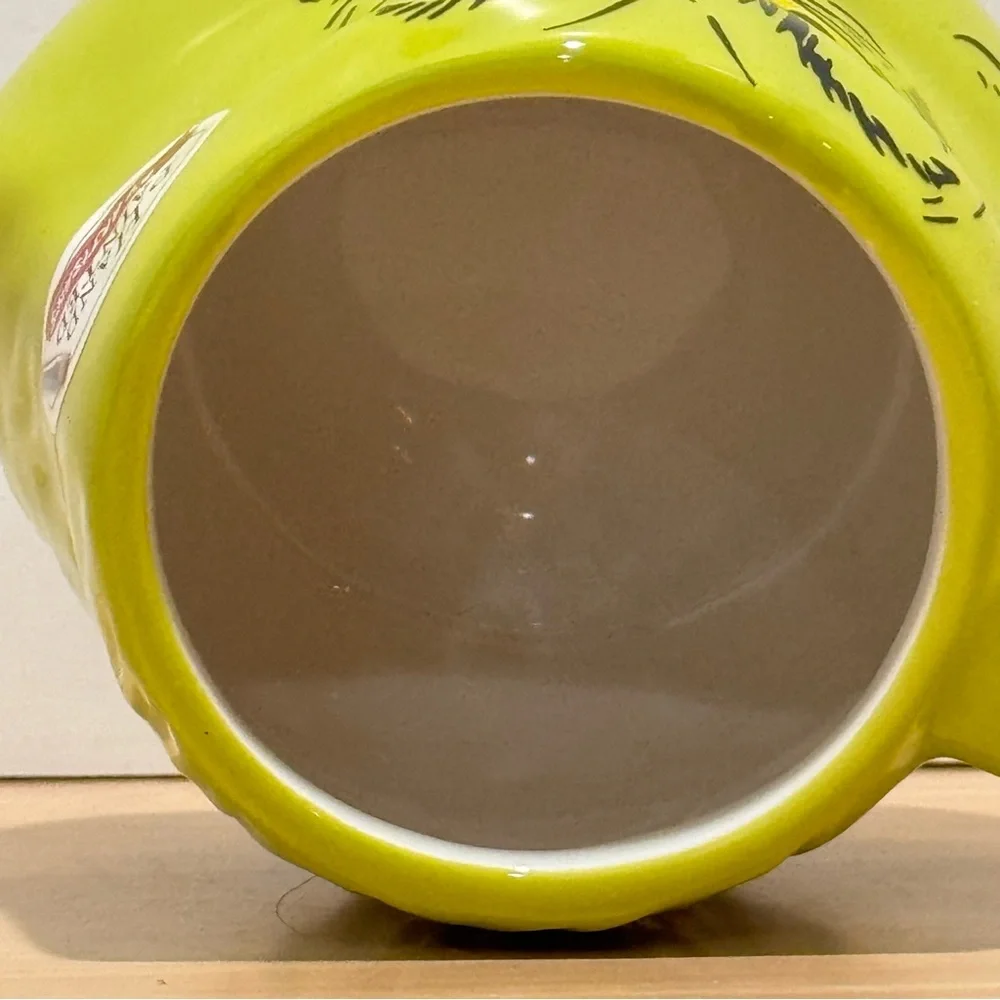 The Grinch Face Sculpted Mug Dr. Seuss Green Ceramic Coffee Cup ZB ZRIKE BRANDS - Picture 8 of 16